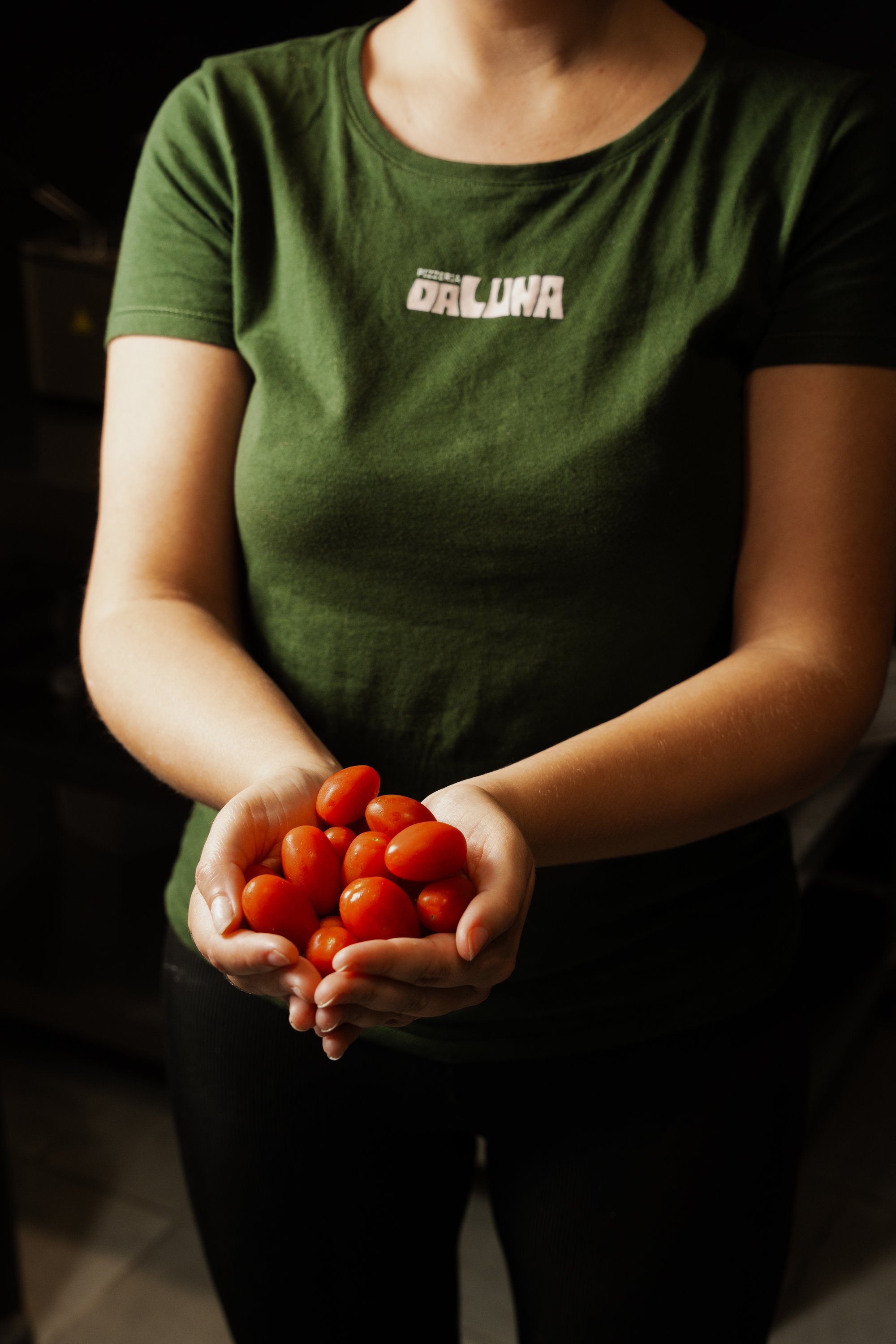 Shooting culinaire Da Luna — pizza margherita signature four à bois